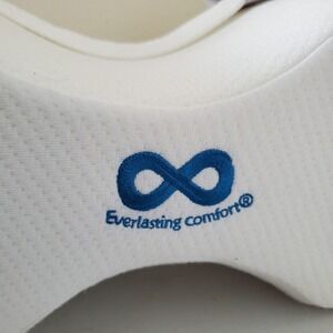 Everlasting Comfort Memory Foam Knee Pillow for Side Sleepers White with Strap